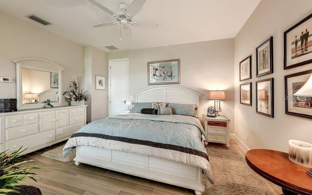 Image 39 of 96 For 14401 Masthead Drive