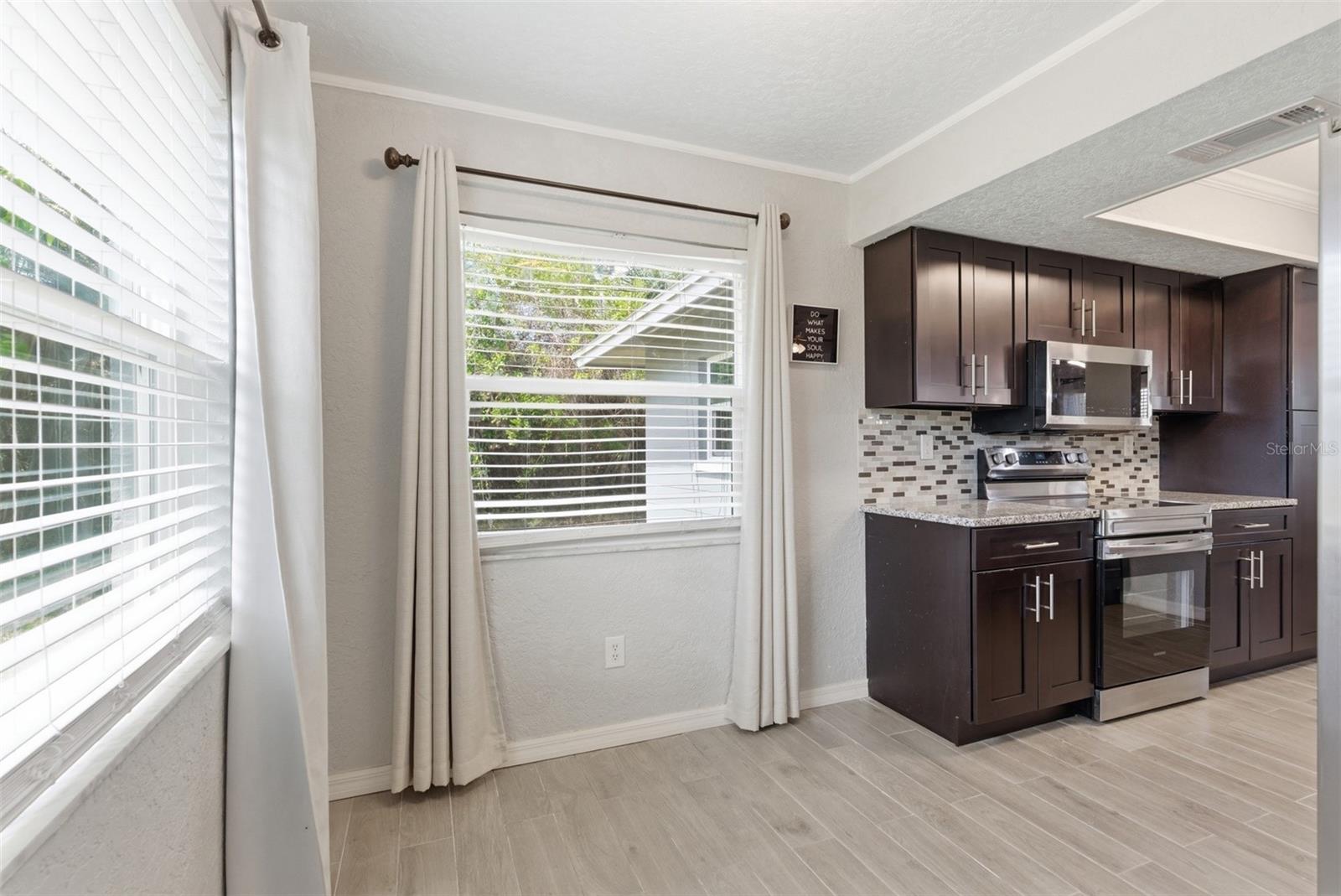 Image 15 of 52 For 4240 Shamrock Drive