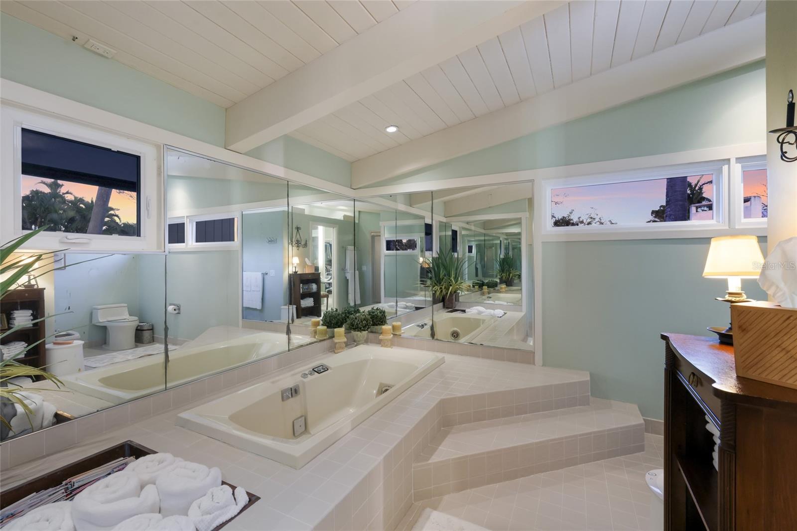 Image 57 of 100 For 608 87th Street Court Nw