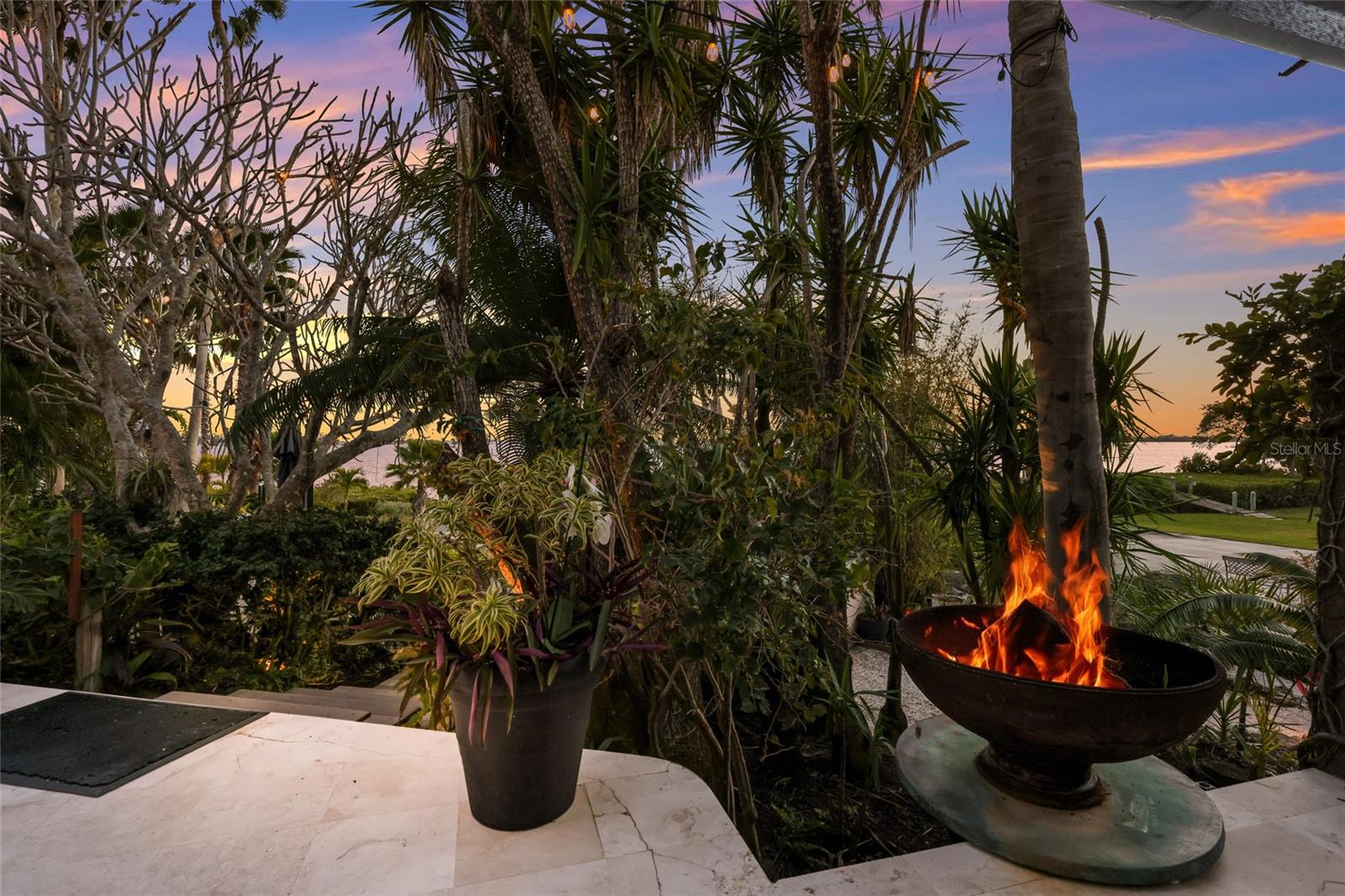 Image 68 of 100 For 608 87th Street Court Nw