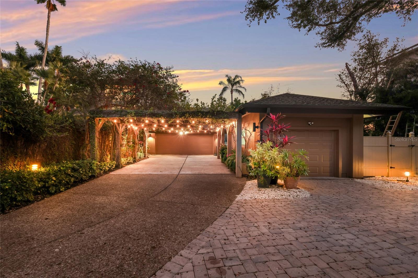 Image 95 of 100 For 608 87th Street Court Nw