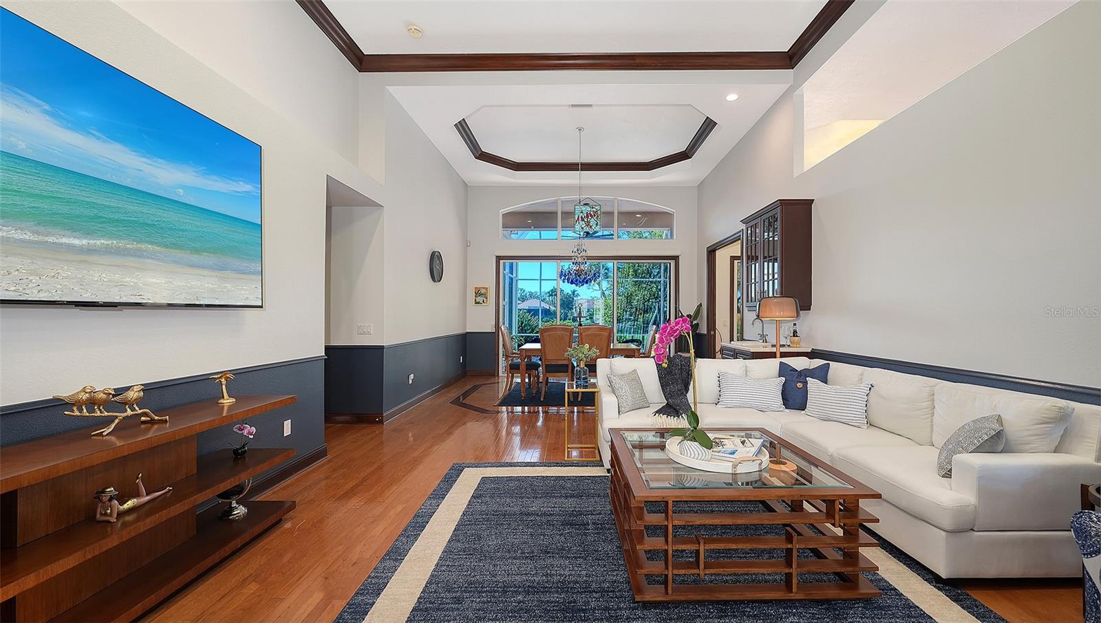 Image 10 of 58 For 3511 Fair Oaks Court