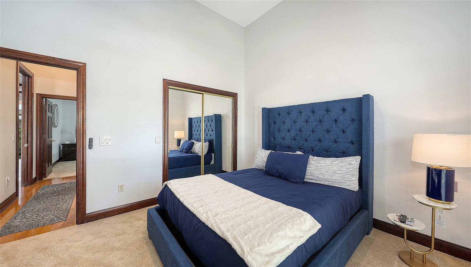 Image 33 of 58 For 3511 Fair Oaks Court