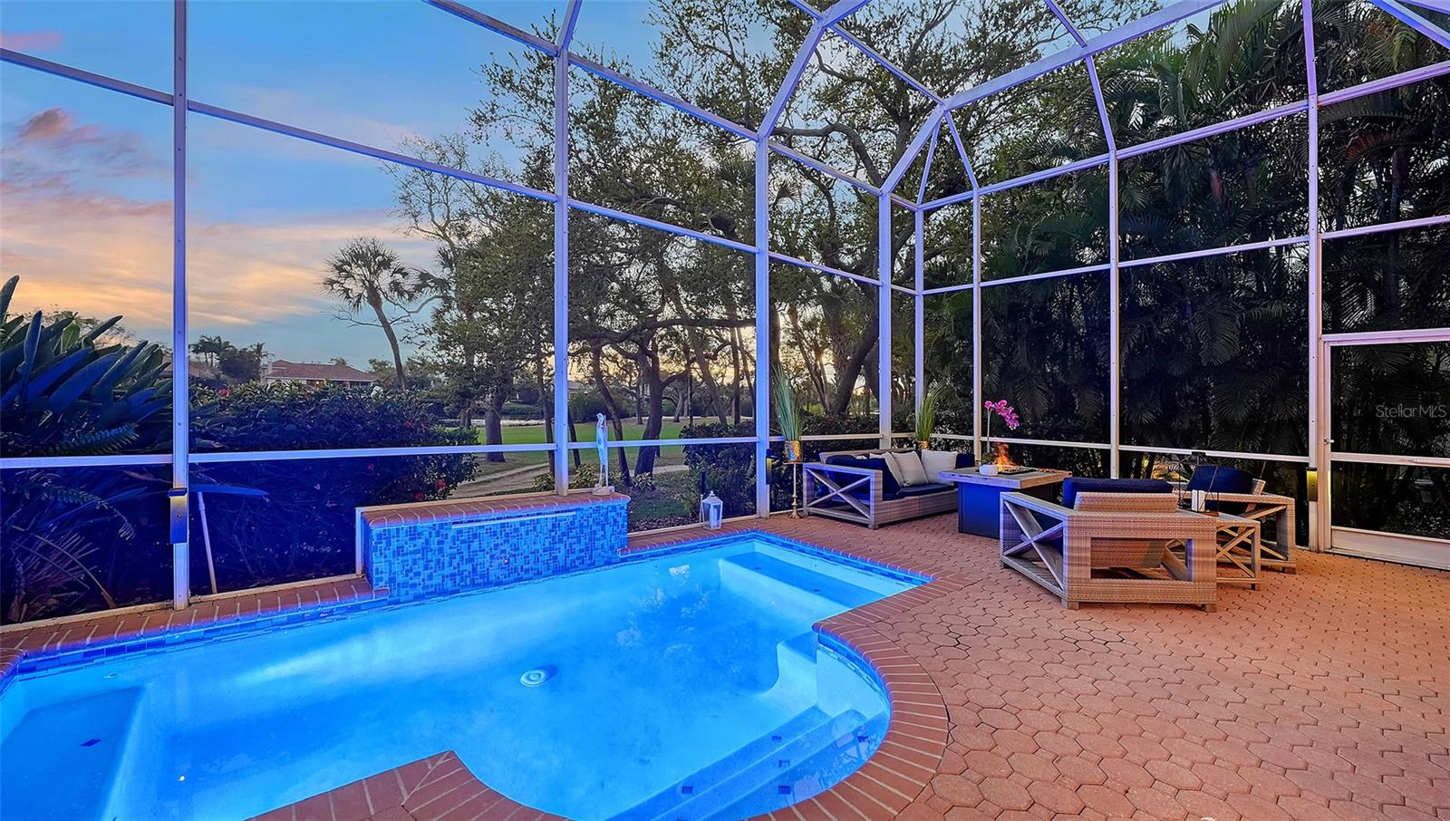 Image 38 of 58 For 3511 Fair Oaks Court