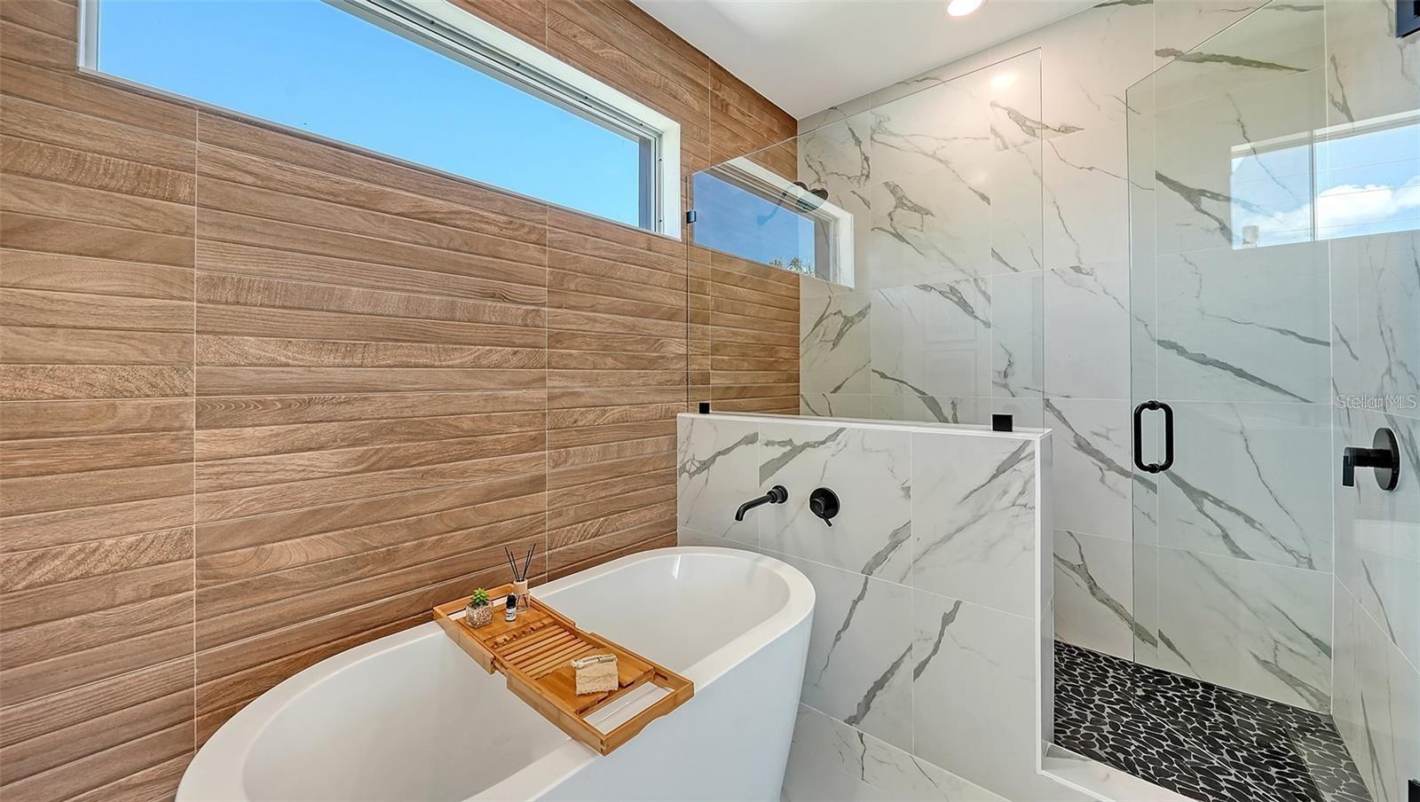 Image 43 of 90 For 8800 Midnight Pass Road