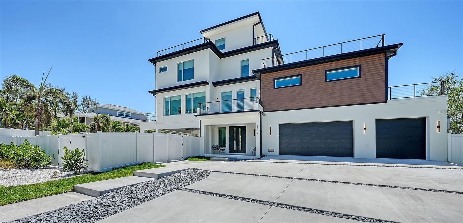 Image 9 of 90 For 8800 Midnight Pass Road