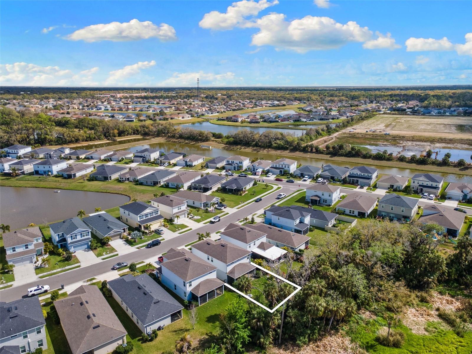 Image 32 of 37 For 8523 Rain Lily Crossing