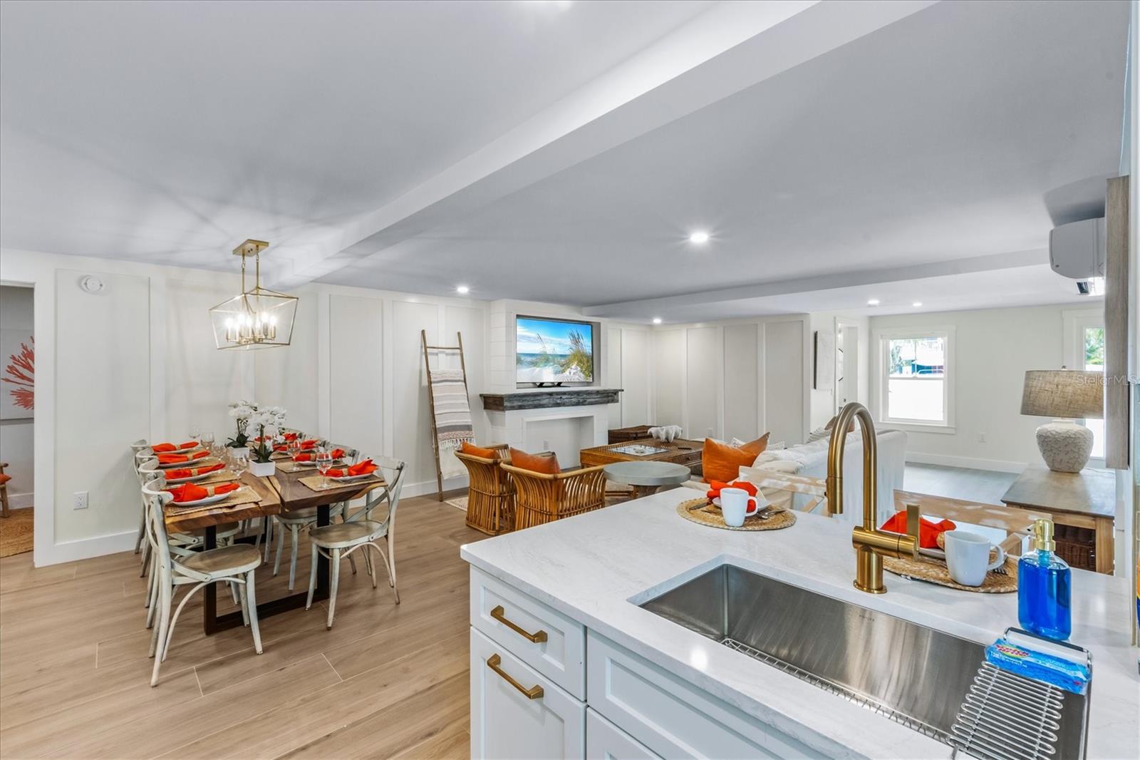 Image 10 of 51 For 112 Cedar Avenue