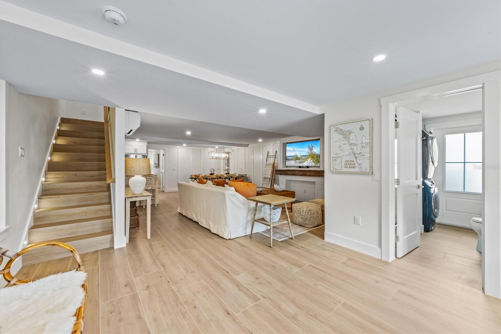 Image 4 of 51 For 112 Cedar Avenue