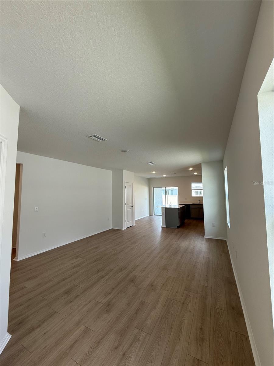 Image 2 of 11 For 13134 Sassafras Trail