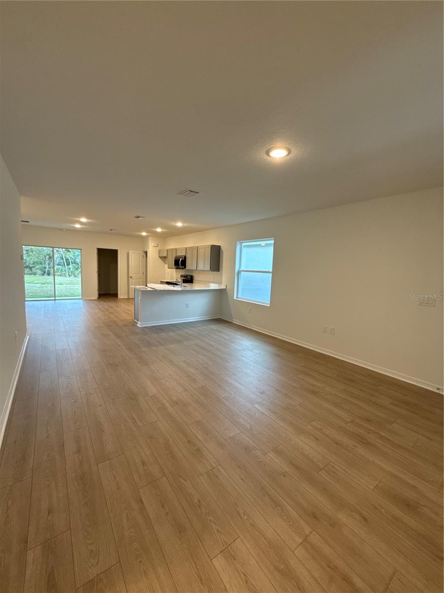 Image 3 of 11 For 13111 Sassafras Trail