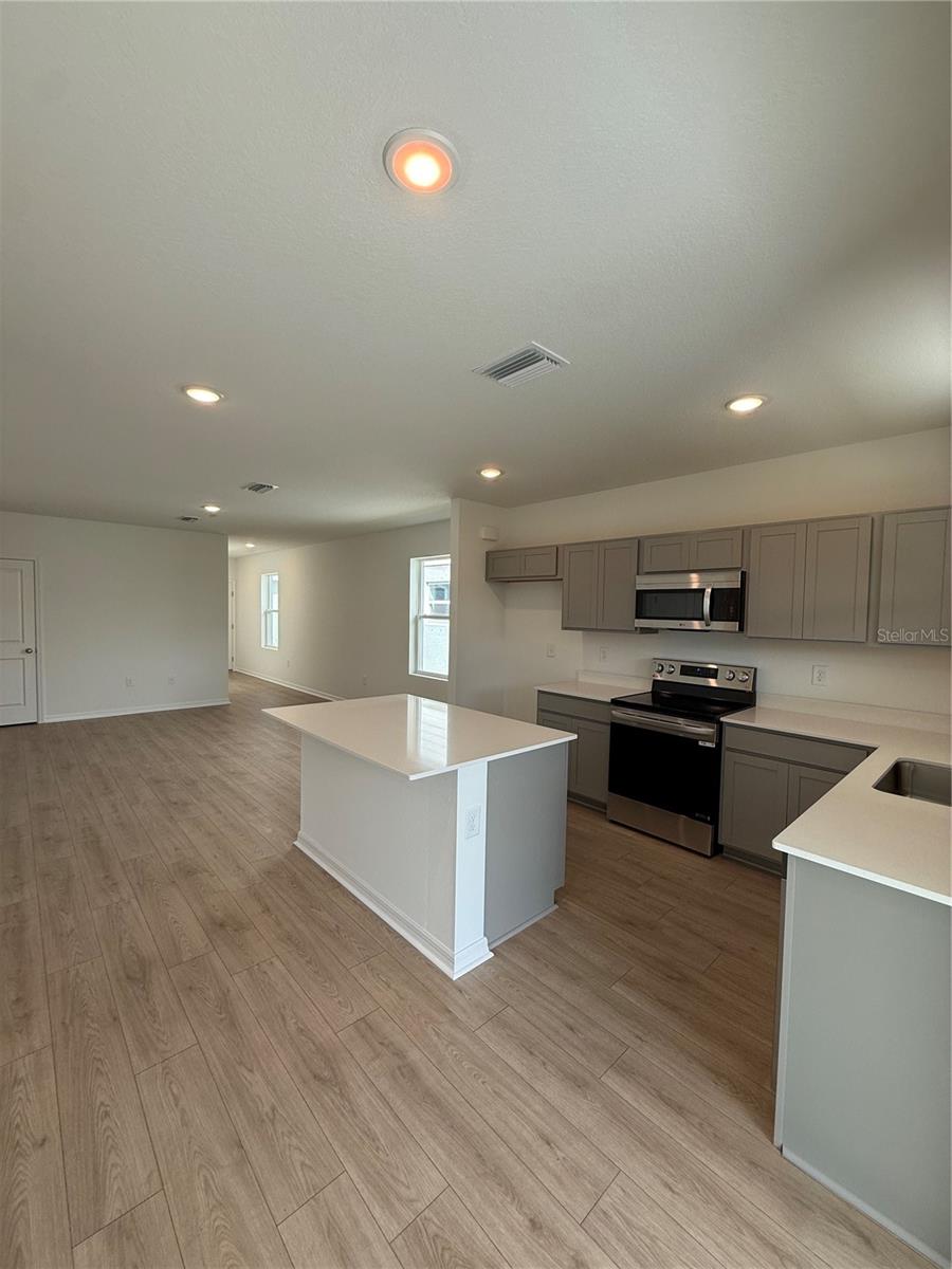 Image 3 of 12 For 13115 Sassafras Trail