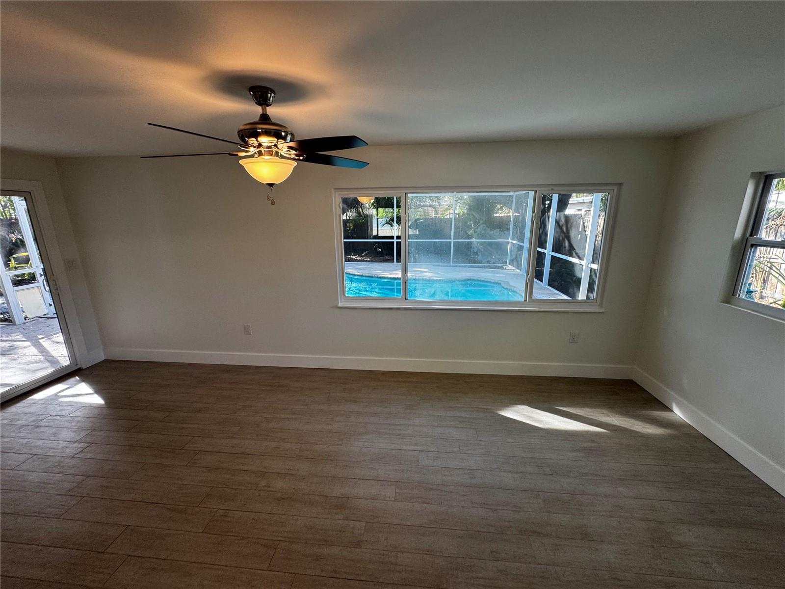 Image 13 of 22 For 3182 Hatton Street