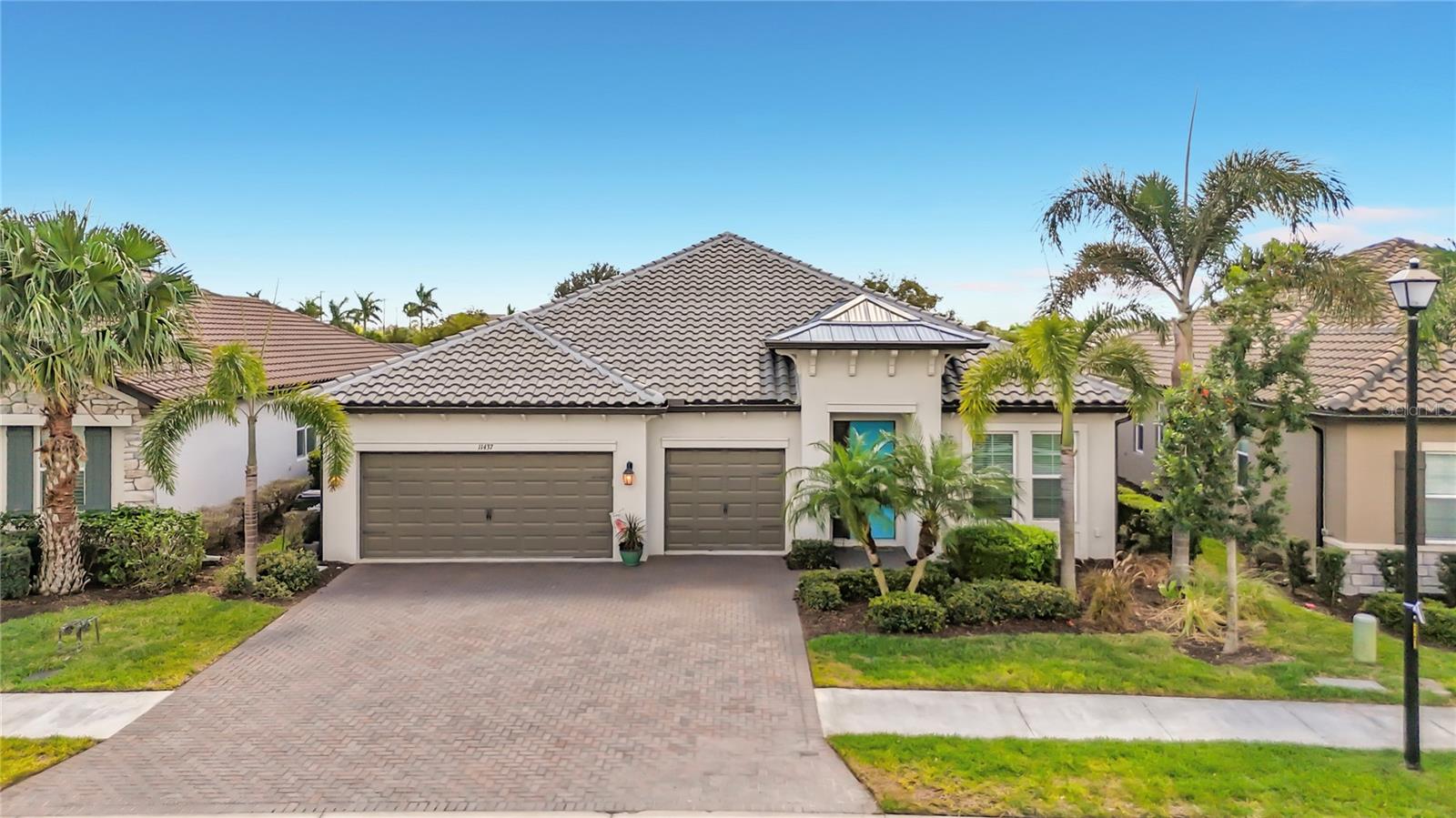 Details for 11437 Montserrat Drive, VENICE, FL 34293