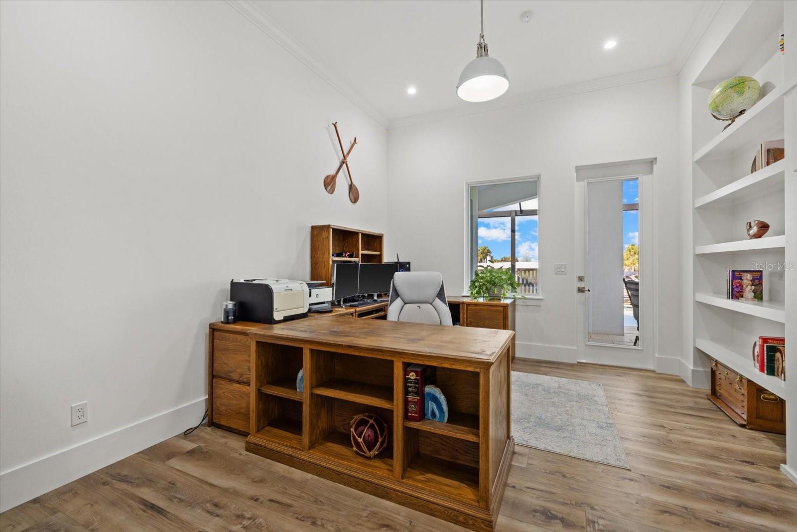 Listing photo id 28 for 1831 Rio Vista Terrace