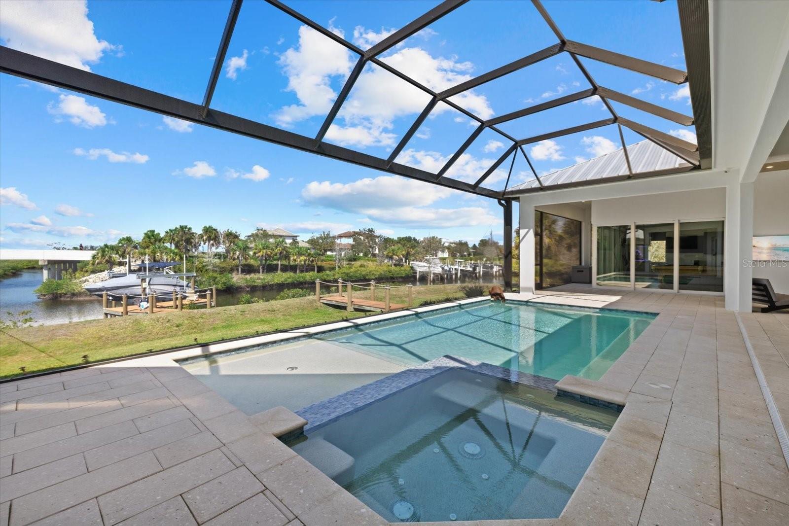 Listing photo id 51 for 1831 Rio Vista Terrace