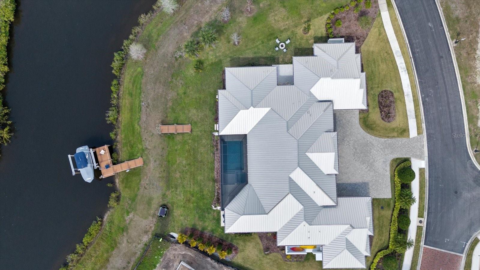 Listing photo id 70 for 1831 Rio Vista Terrace