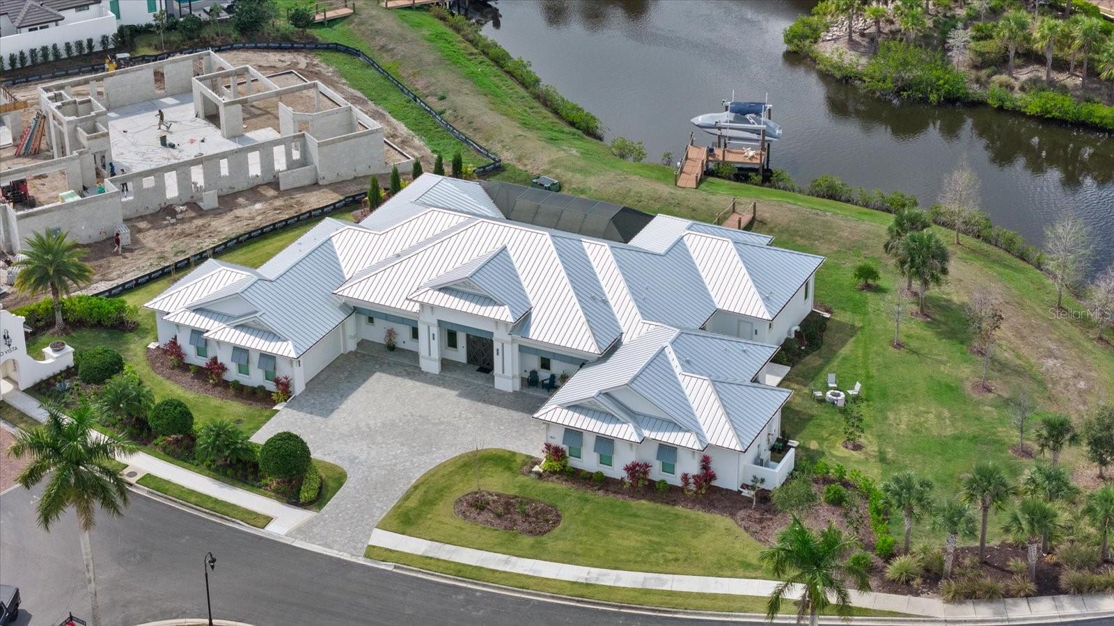 Listing photo id 77 for 1831 Rio Vista Terrace