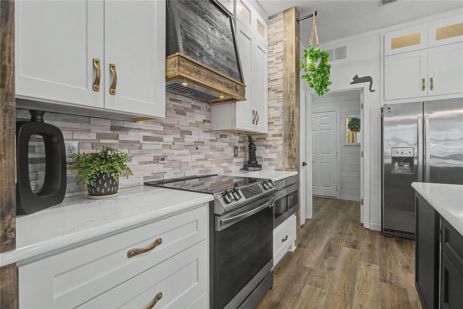 Image 3 of 100 For 7797 Arolla Pine Boulevard