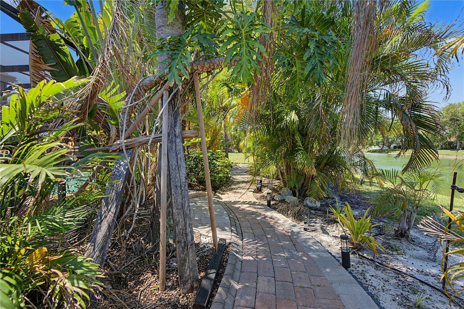 Image 34 of 100 For 7797 Arolla Pine Boulevard