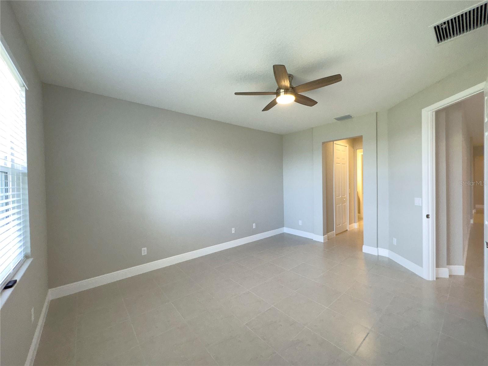 Image 10 of 21 For 10509 Klee Avenue