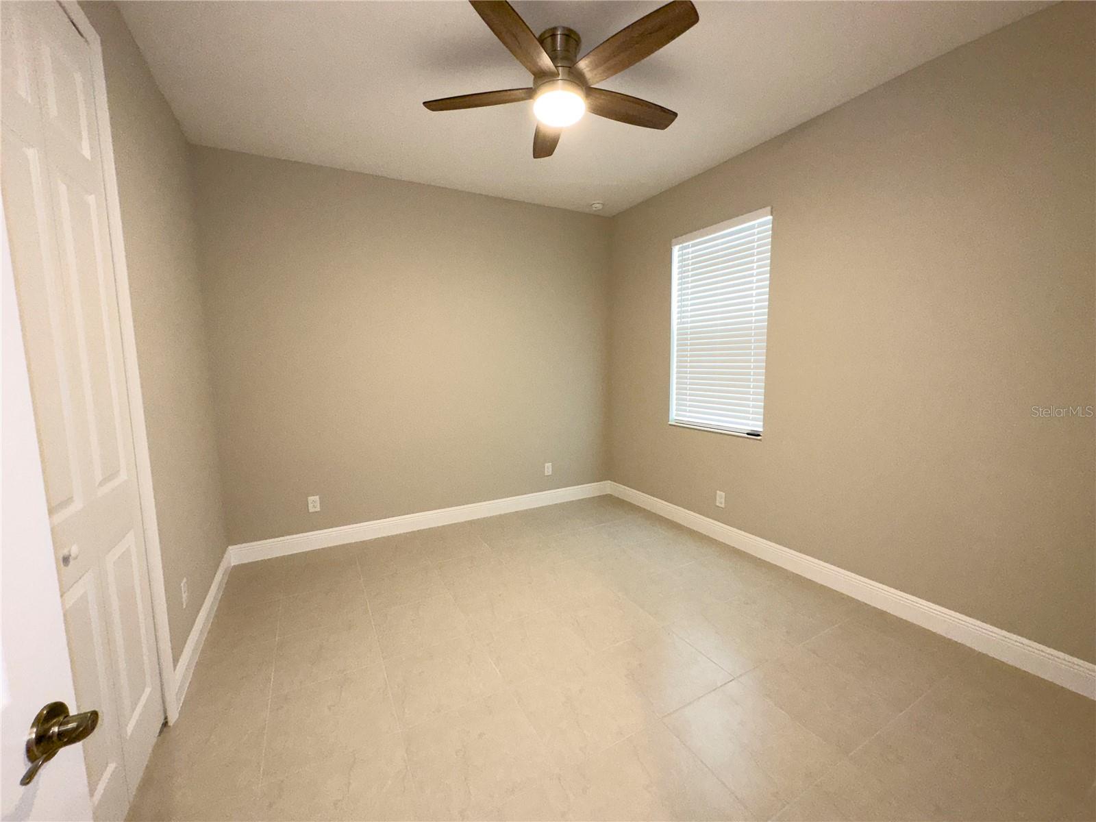 Image 16 of 21 For 10509 Klee Avenue