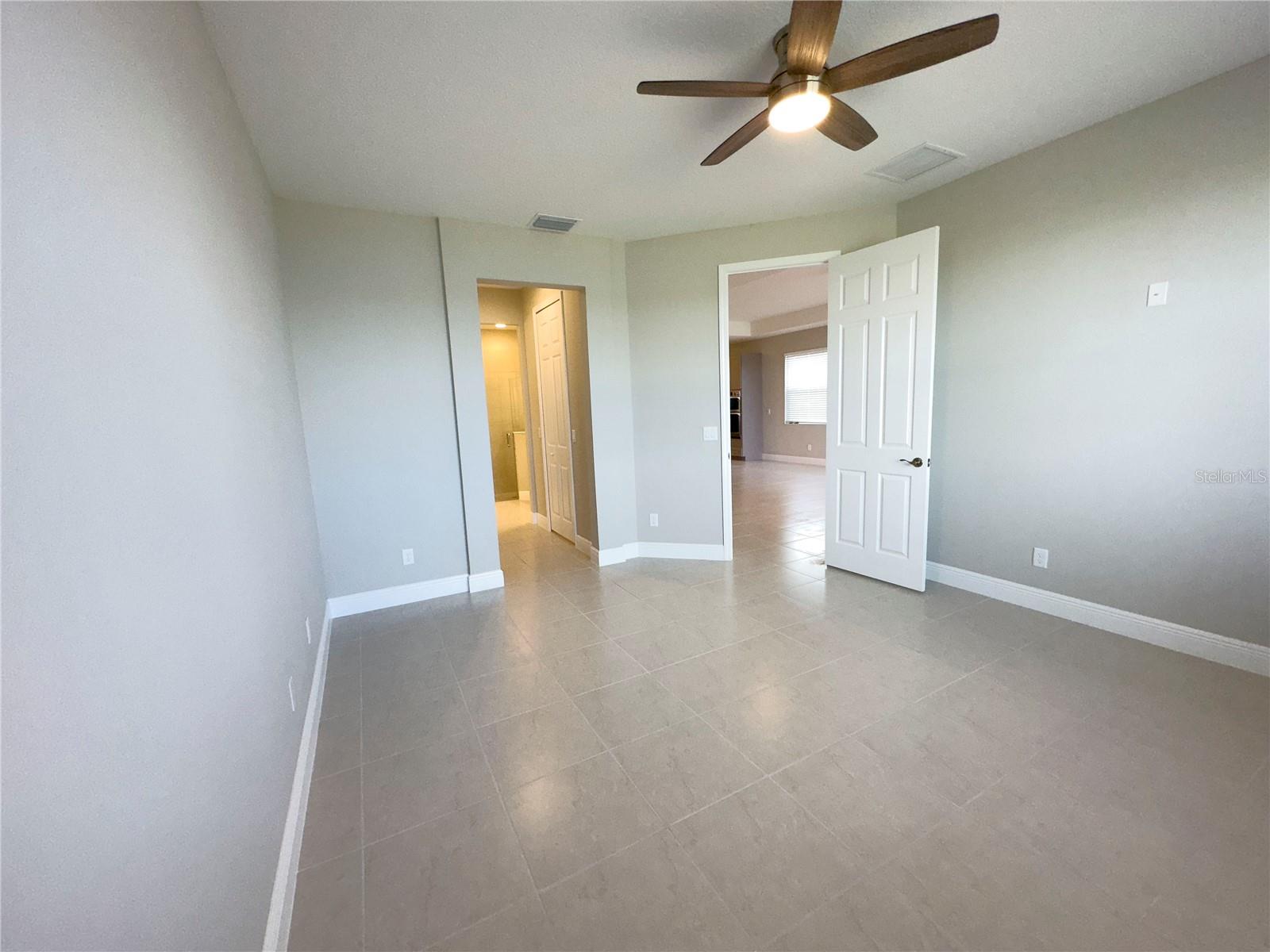 Image 9 of 21 For 10509 Klee Avenue