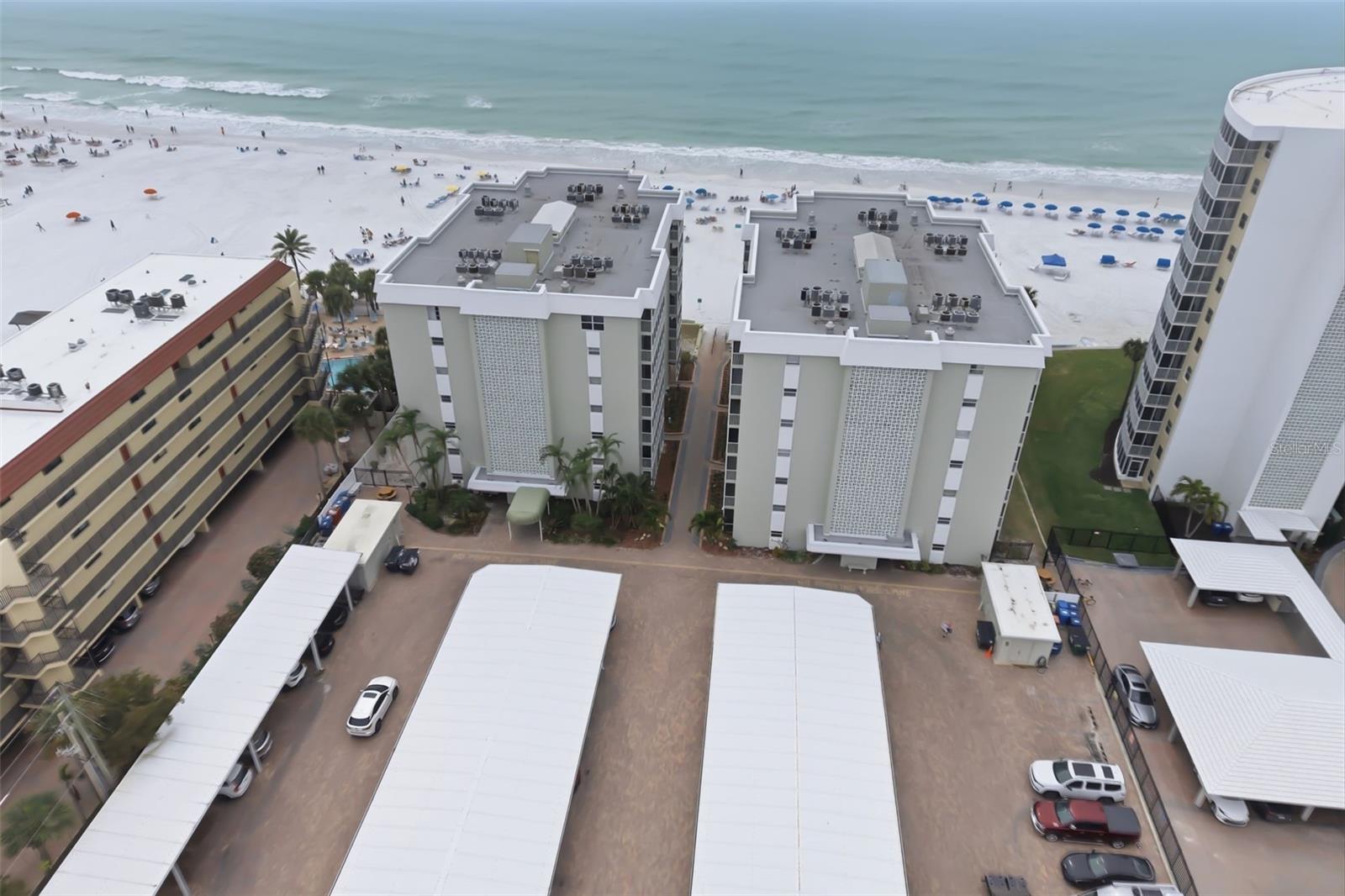 Image 2 of 68 For 6312 Midnight Pass Road 305s