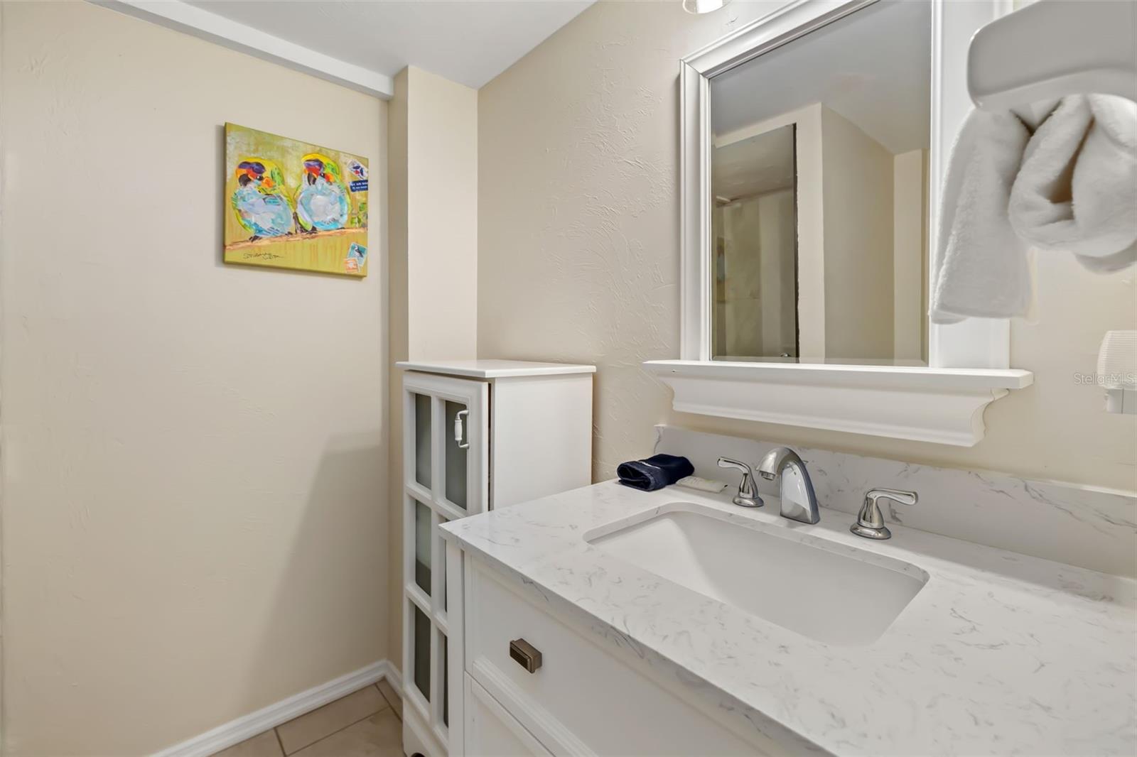 Image 50 of 68 For 6312 Midnight Pass Road 305s