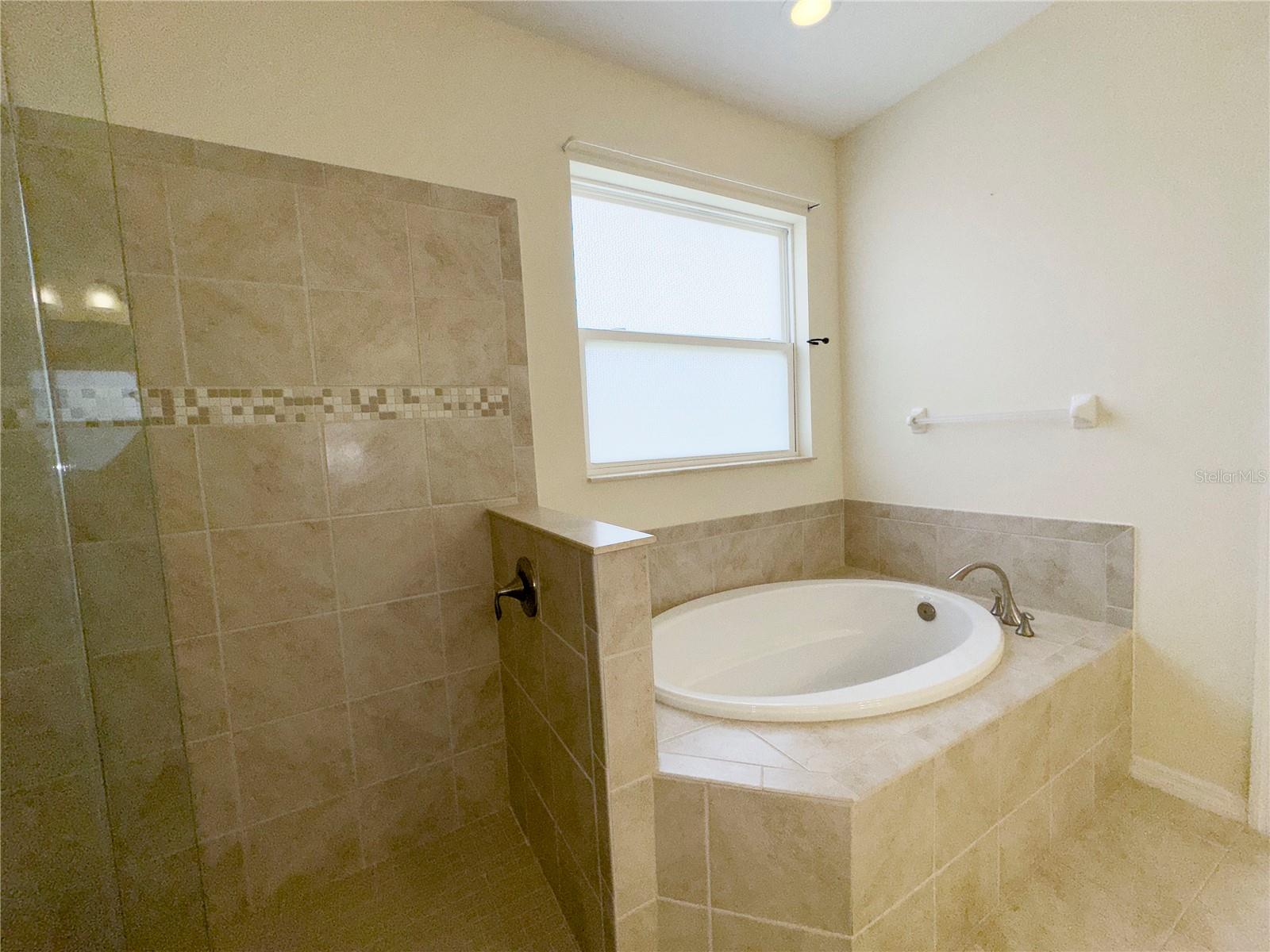 Image 20 of 39 For 11487 Blackfin Street