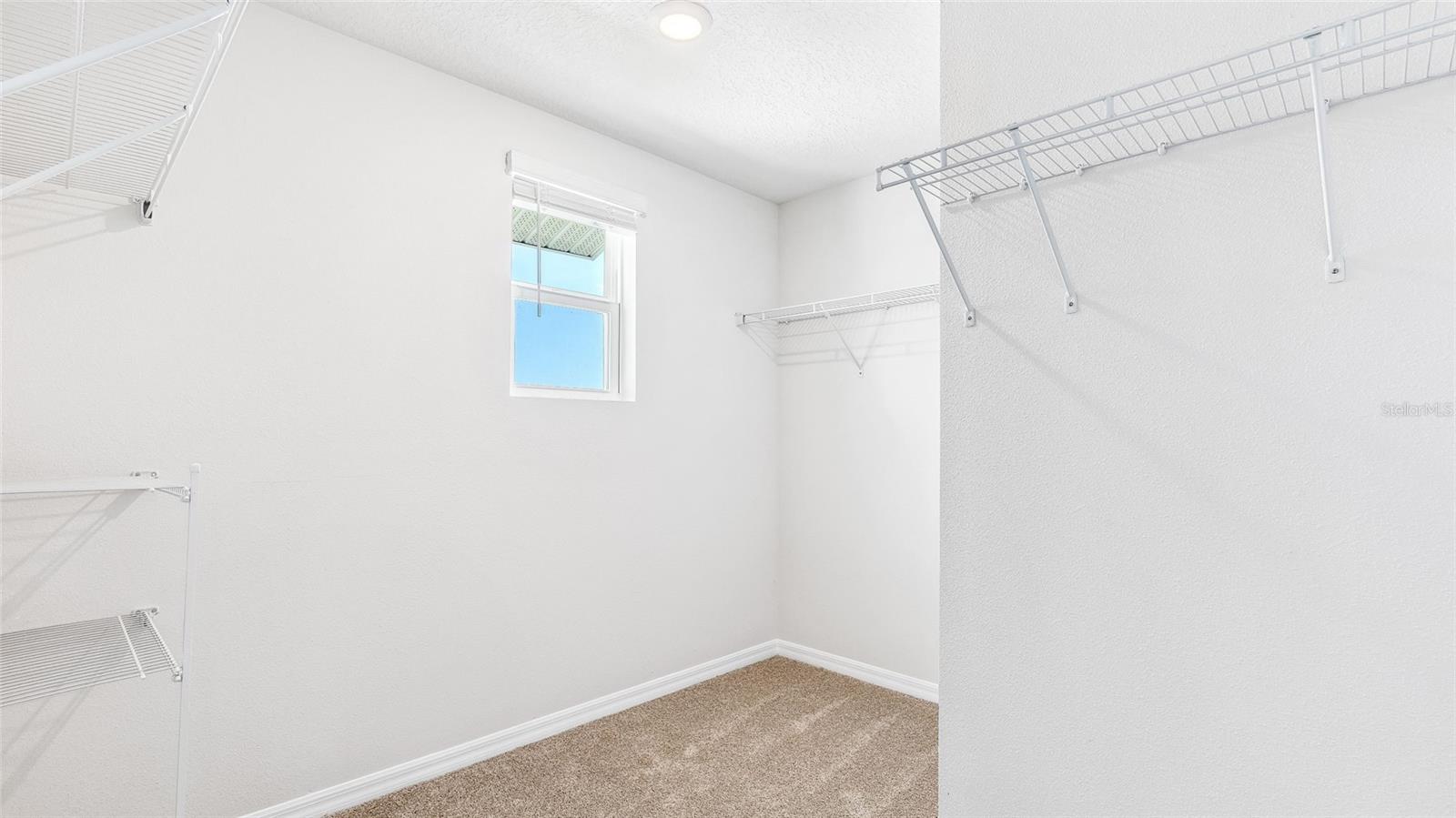 Image 17 of 23 For 8816 Clear View Street