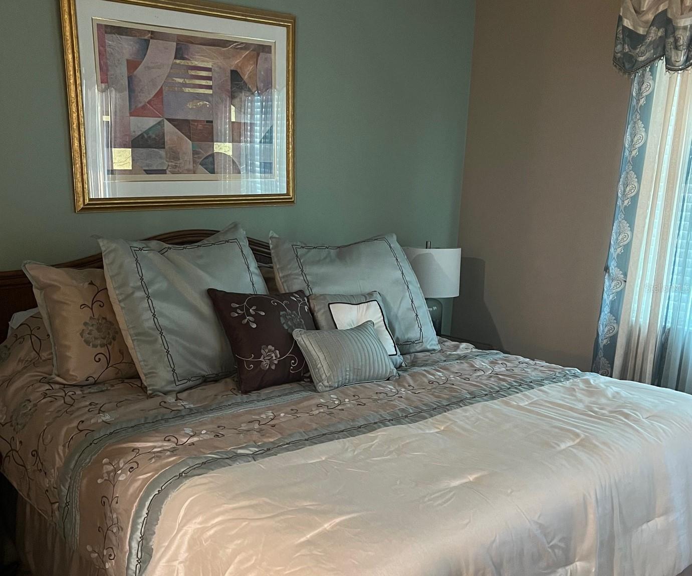 Image 14 of 26 For 8750 Olde Hickory Avenue 9105