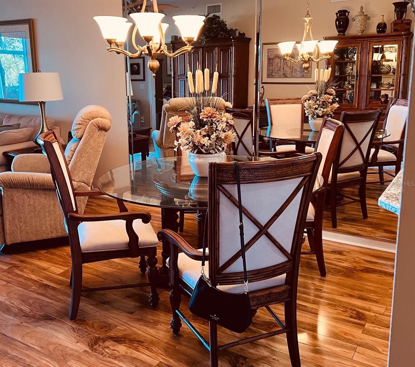 Image 5 of 26 For 8750 Olde Hickory Avenue 9105