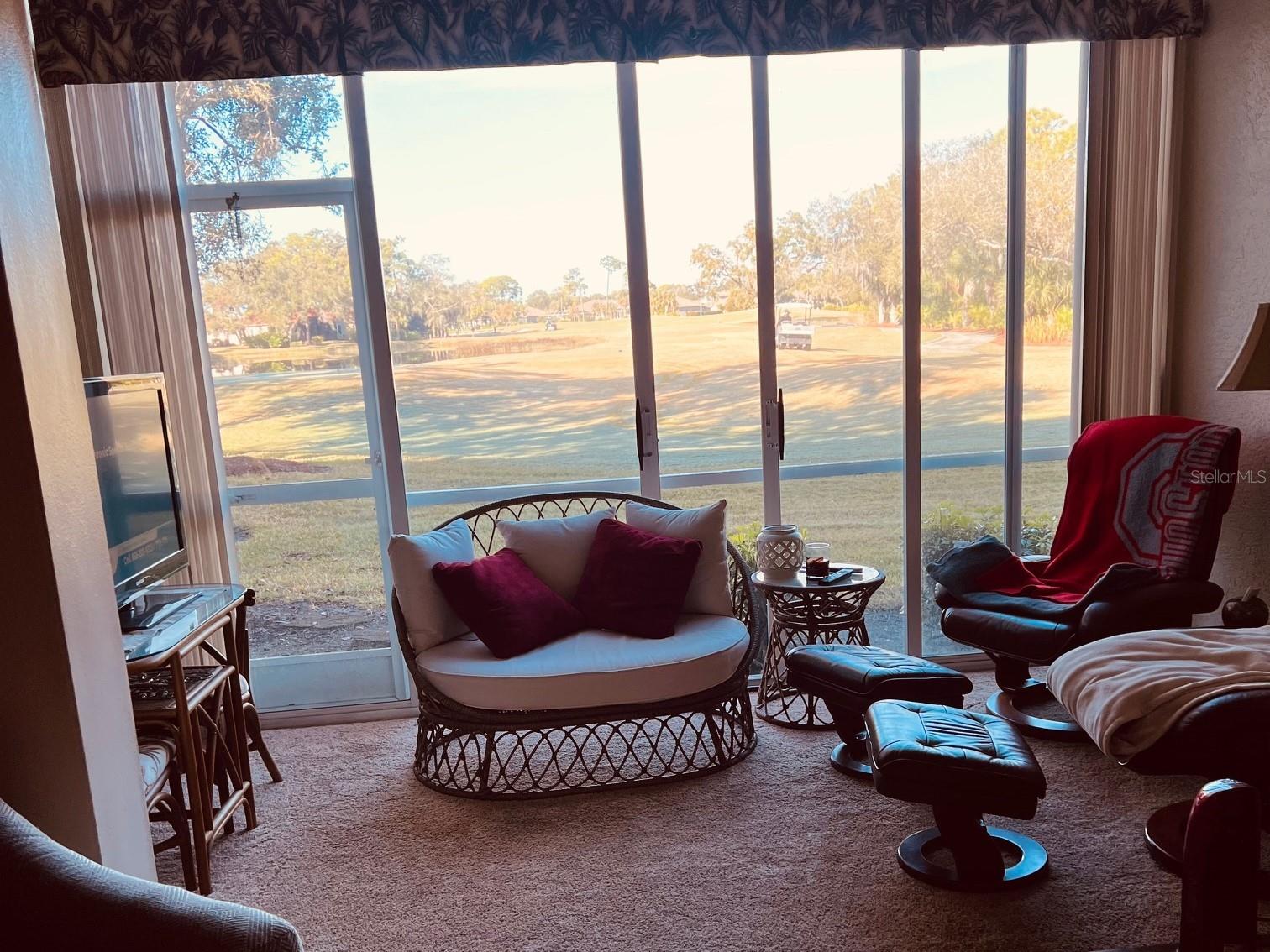 Image 8 of 26 For 8750 Olde Hickory Avenue 9105