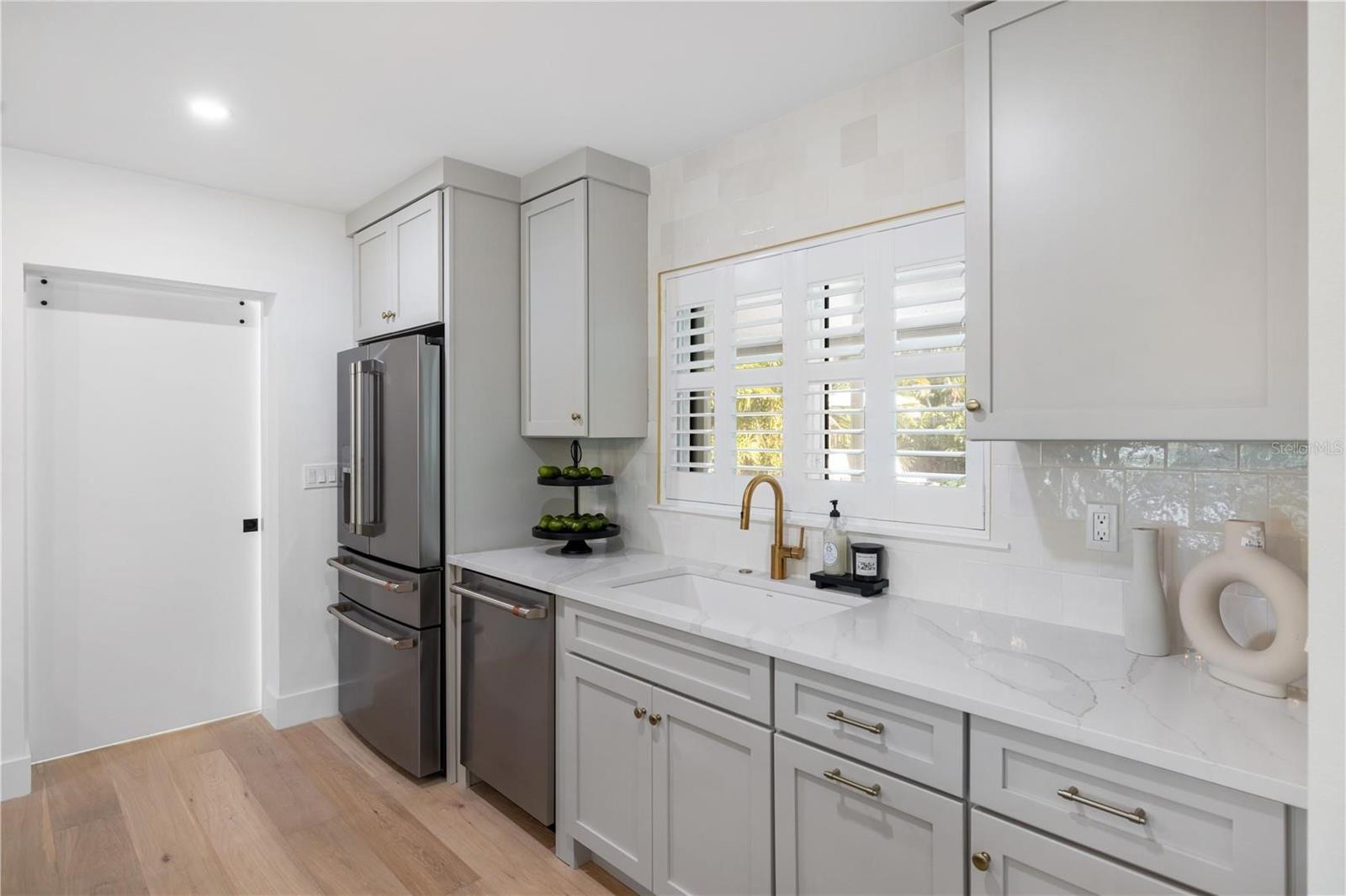 Image 34 of 73 For 3705 Tangier Terrace