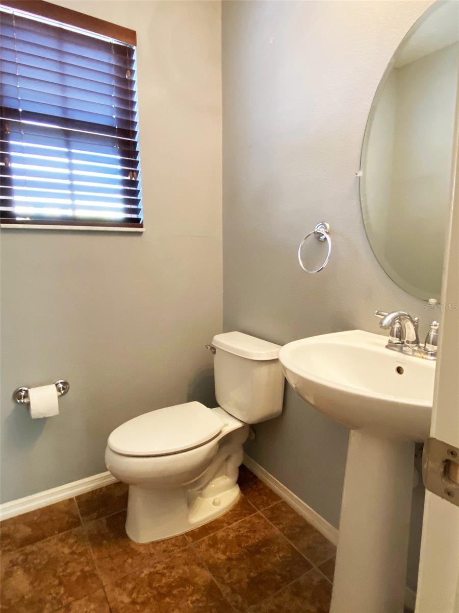 Image 10 of 30 For 8946 White Sage Loop