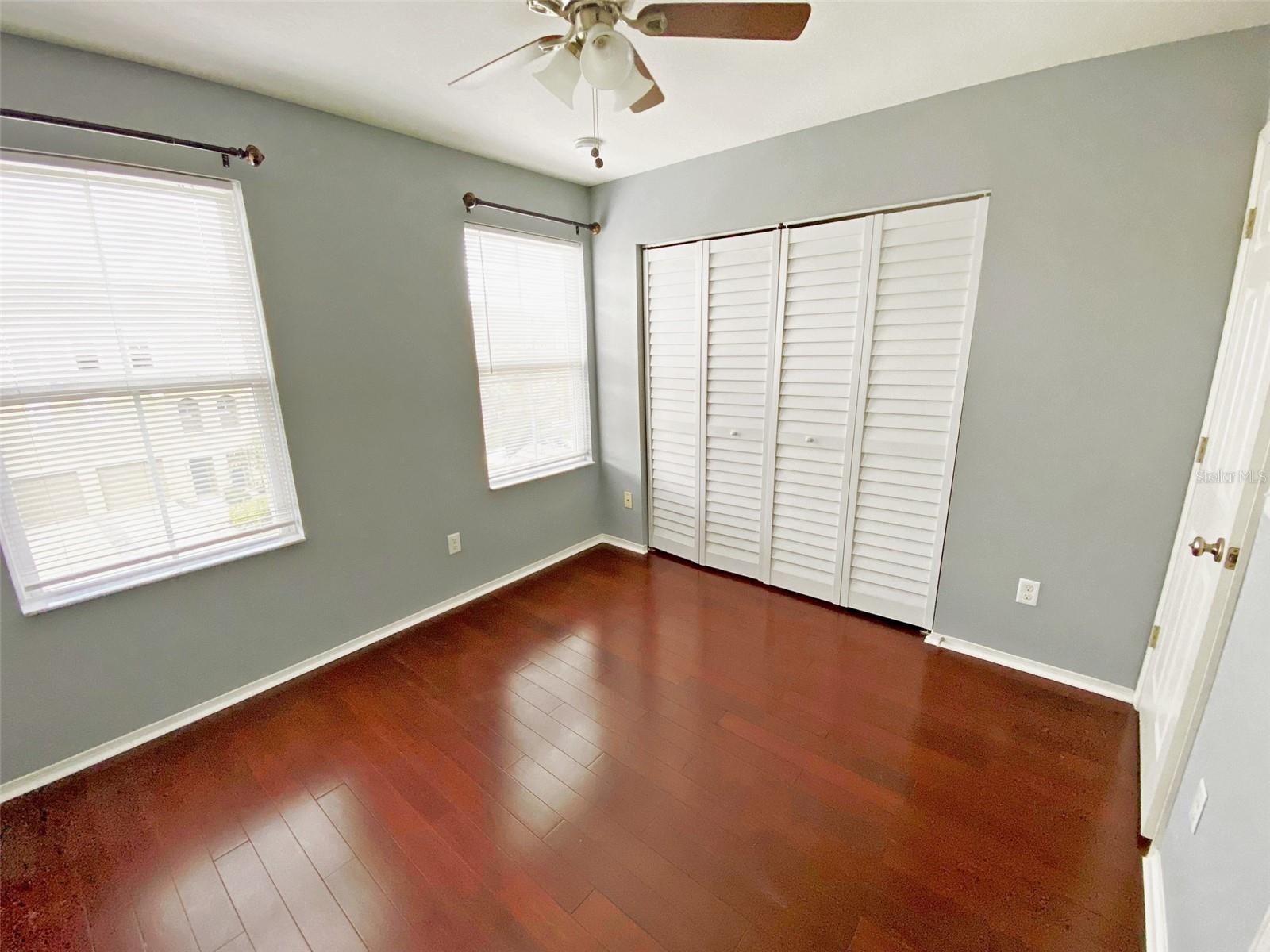 Image 21 of 30 For 8946 White Sage Loop