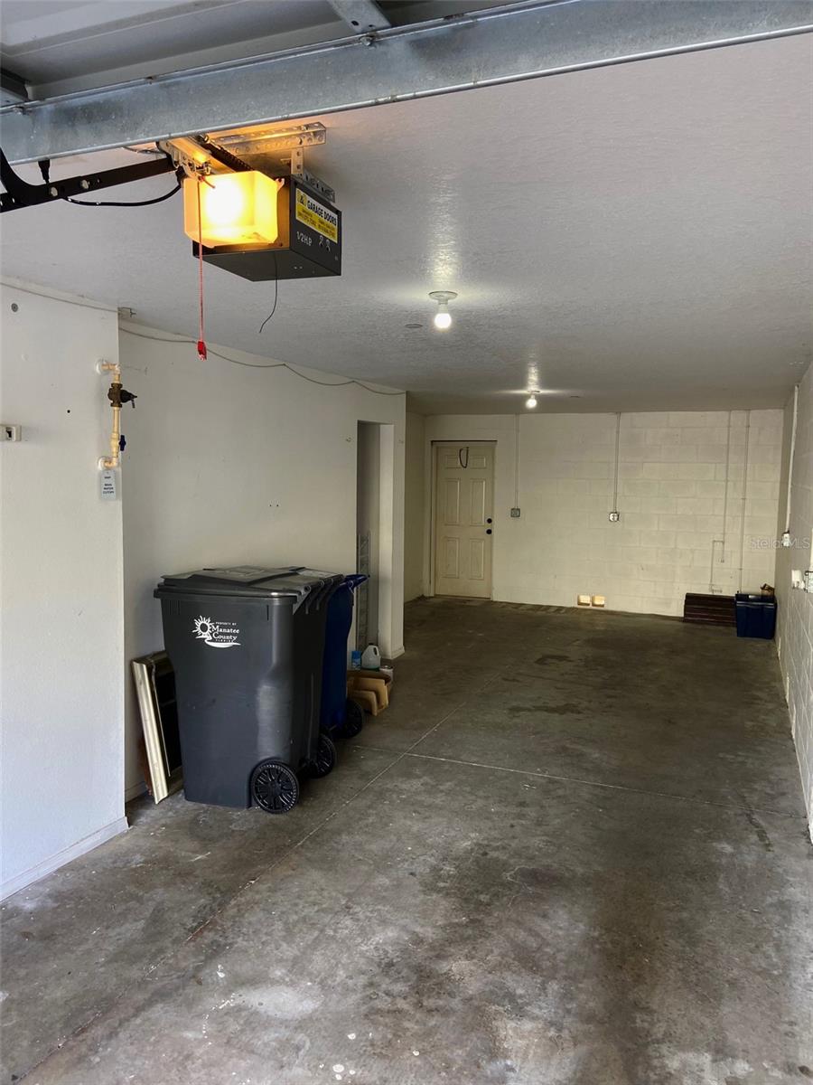 Image 28 of 30 For 8946 White Sage Loop