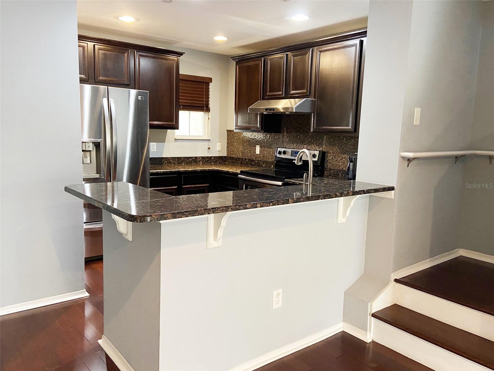 Image 9 of 30 For 8946 White Sage Loop