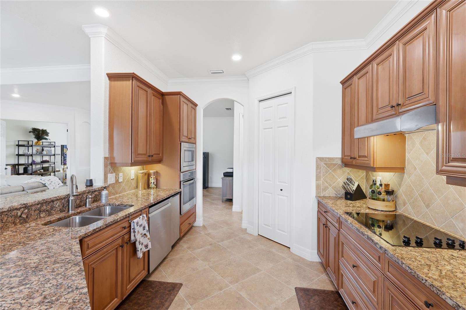 Image 5 of 50 For 20233 Cristoforo Place