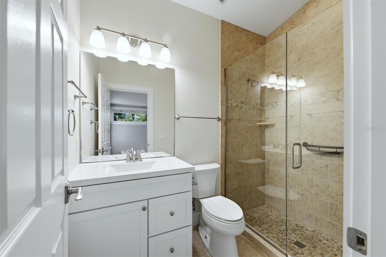 Image 14 of 46 For 5803 De Palmas Avenue