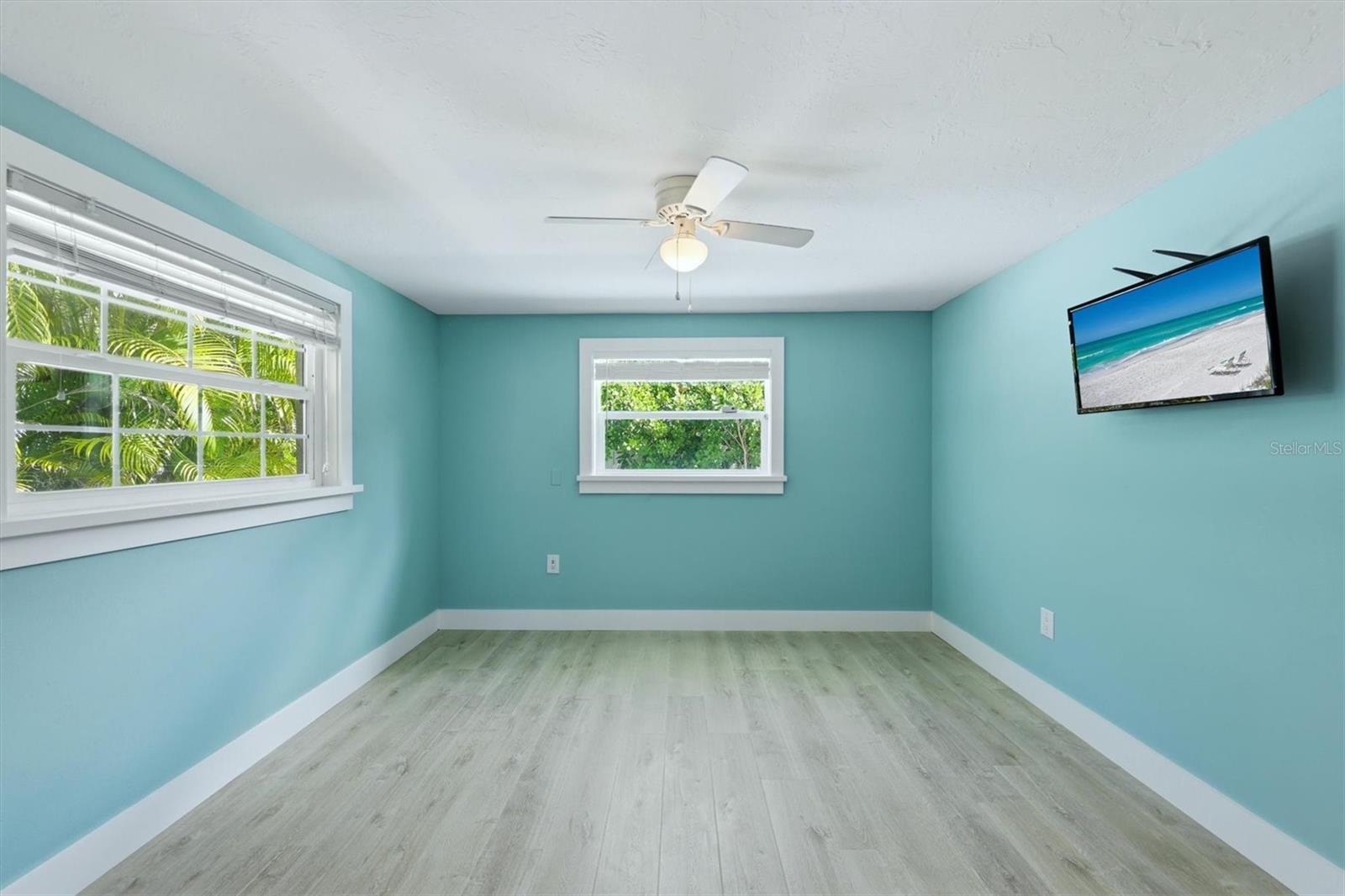 Image 17 of 46 For 5803 De Palmas Avenue