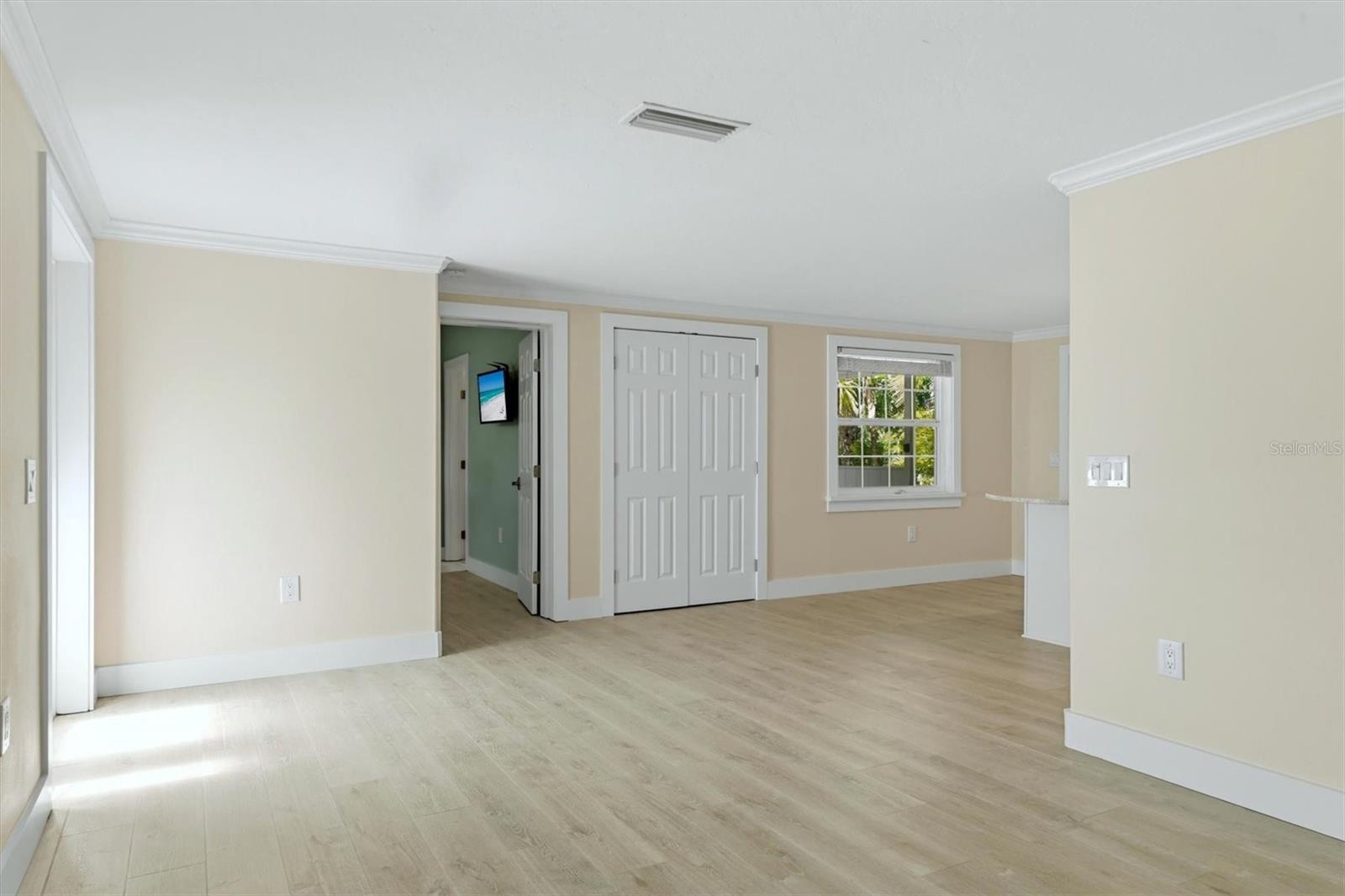 Image 21 of 46 For 5803 De Palmas Avenue