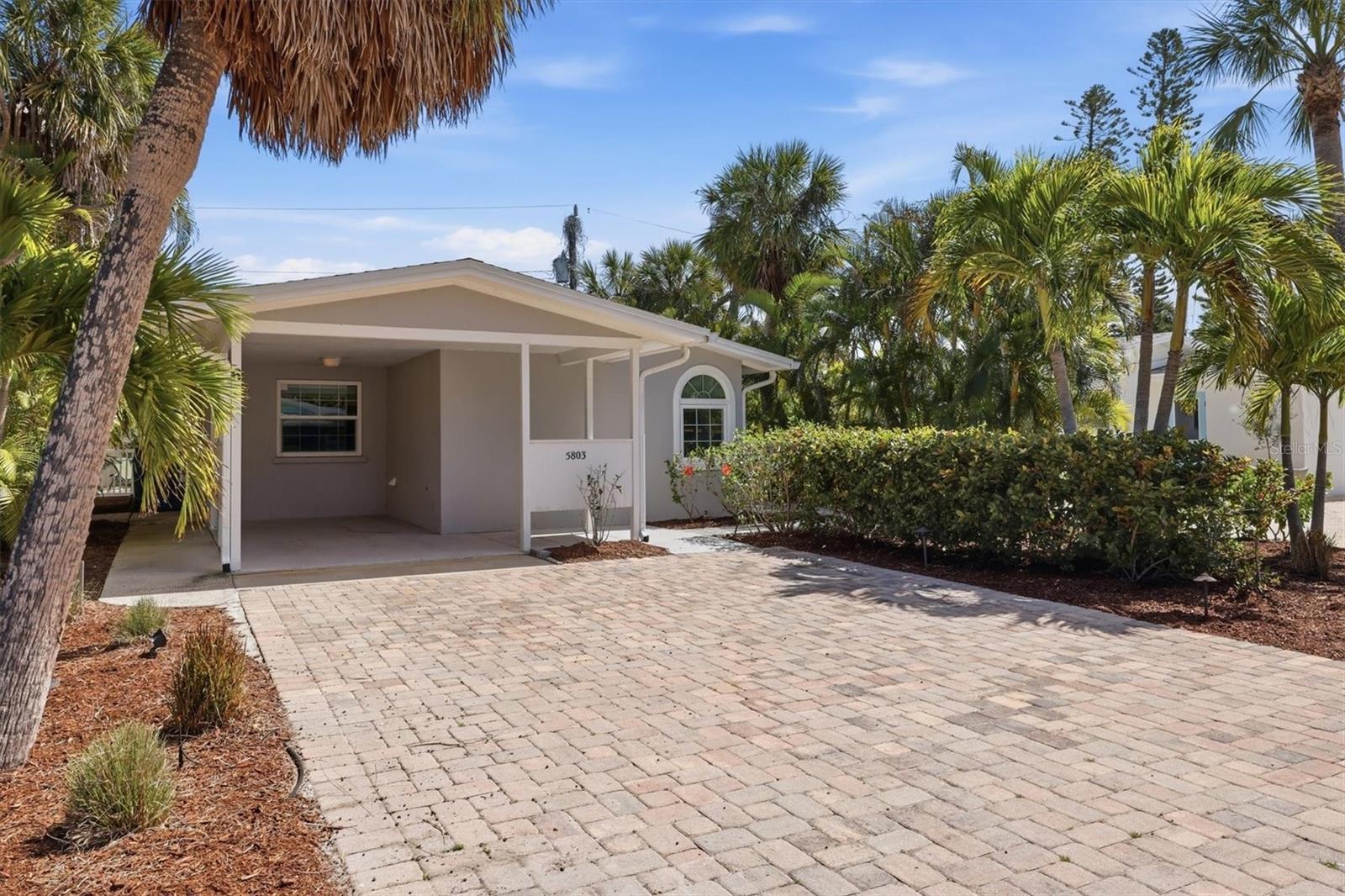 Image 29 of 46 For 5803 De Palmas Avenue