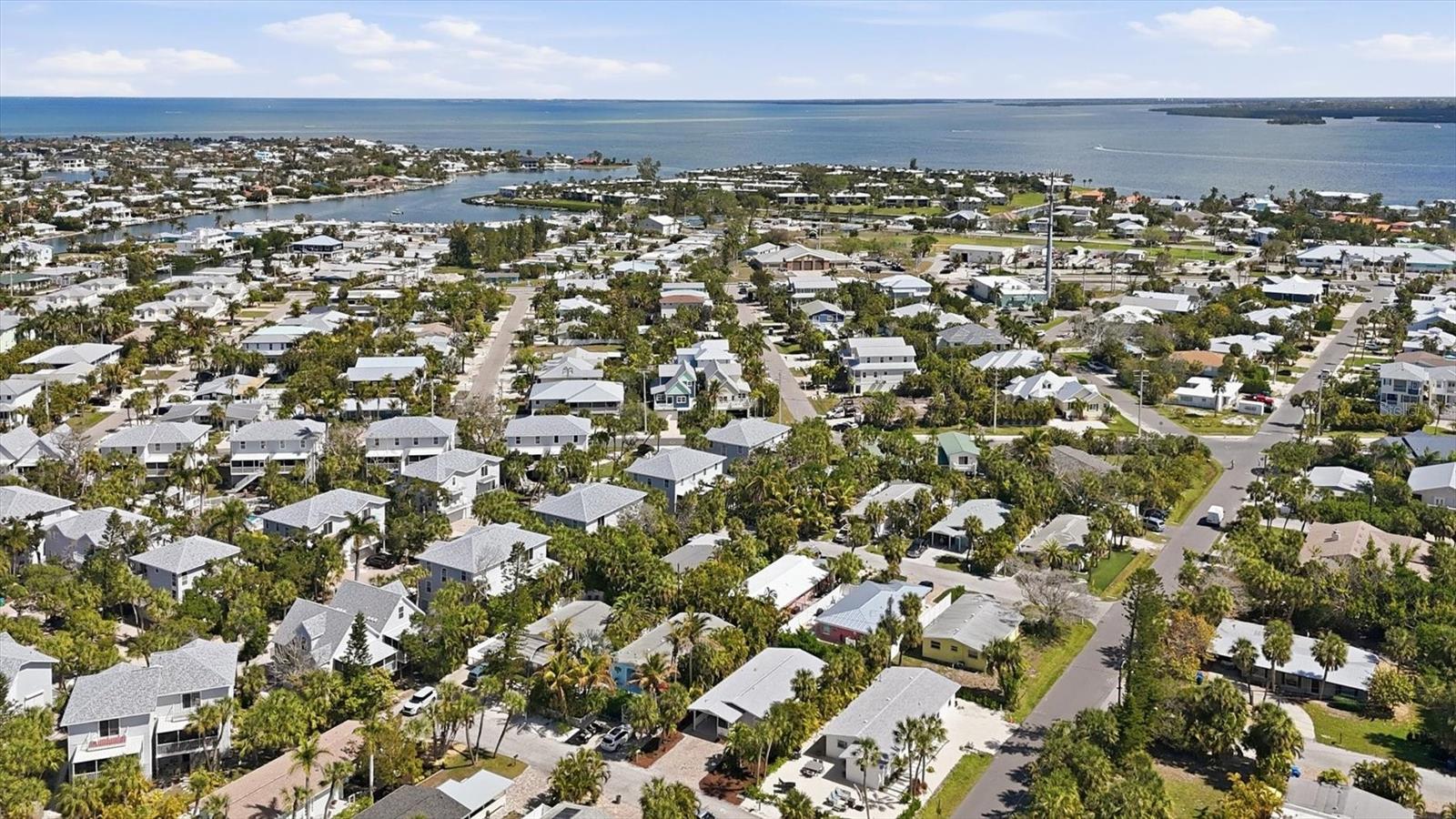 Image 39 of 46 For 5803 De Palmas Avenue