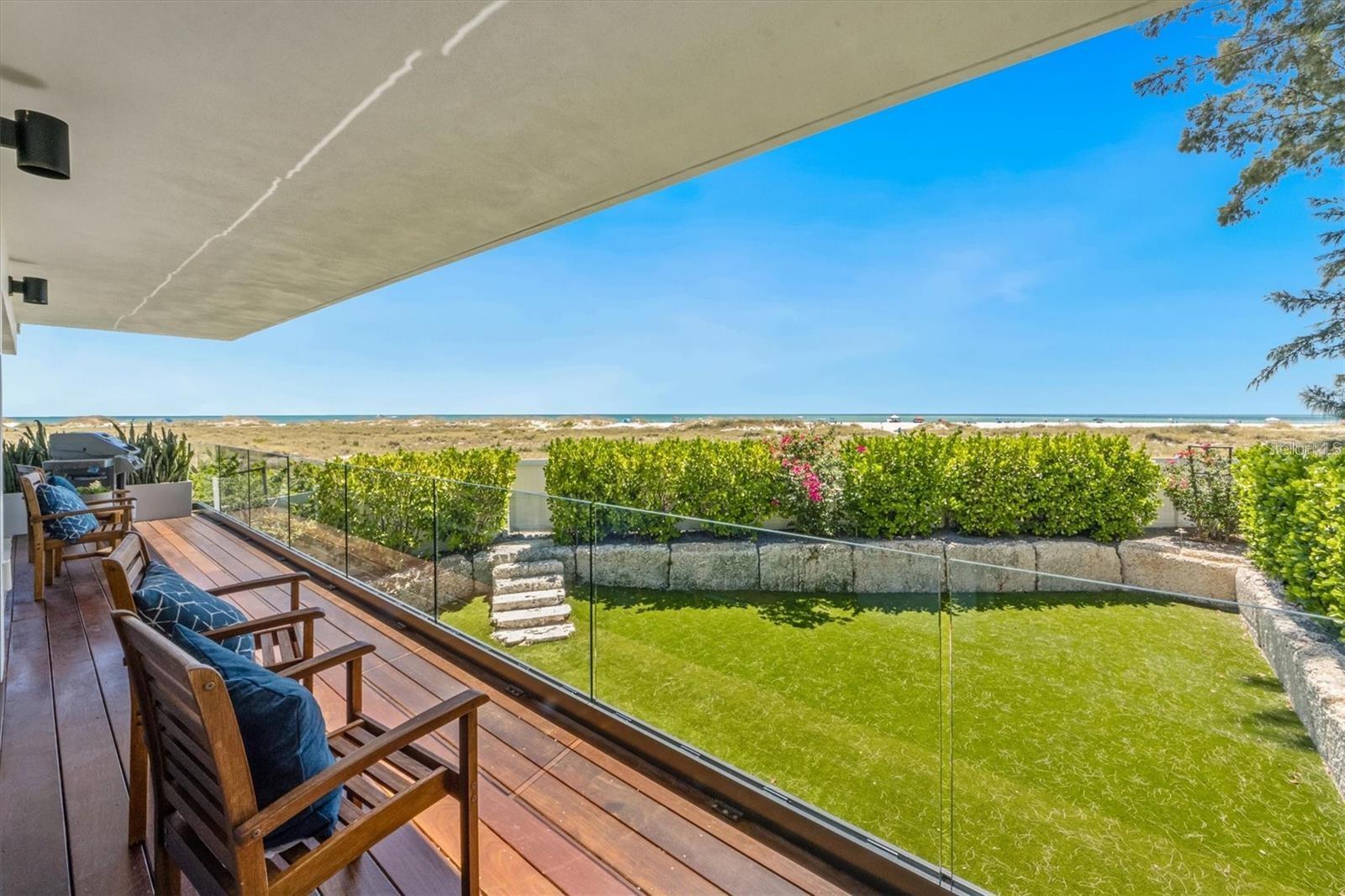 Image 12 of 90 For 811 Shore Drive