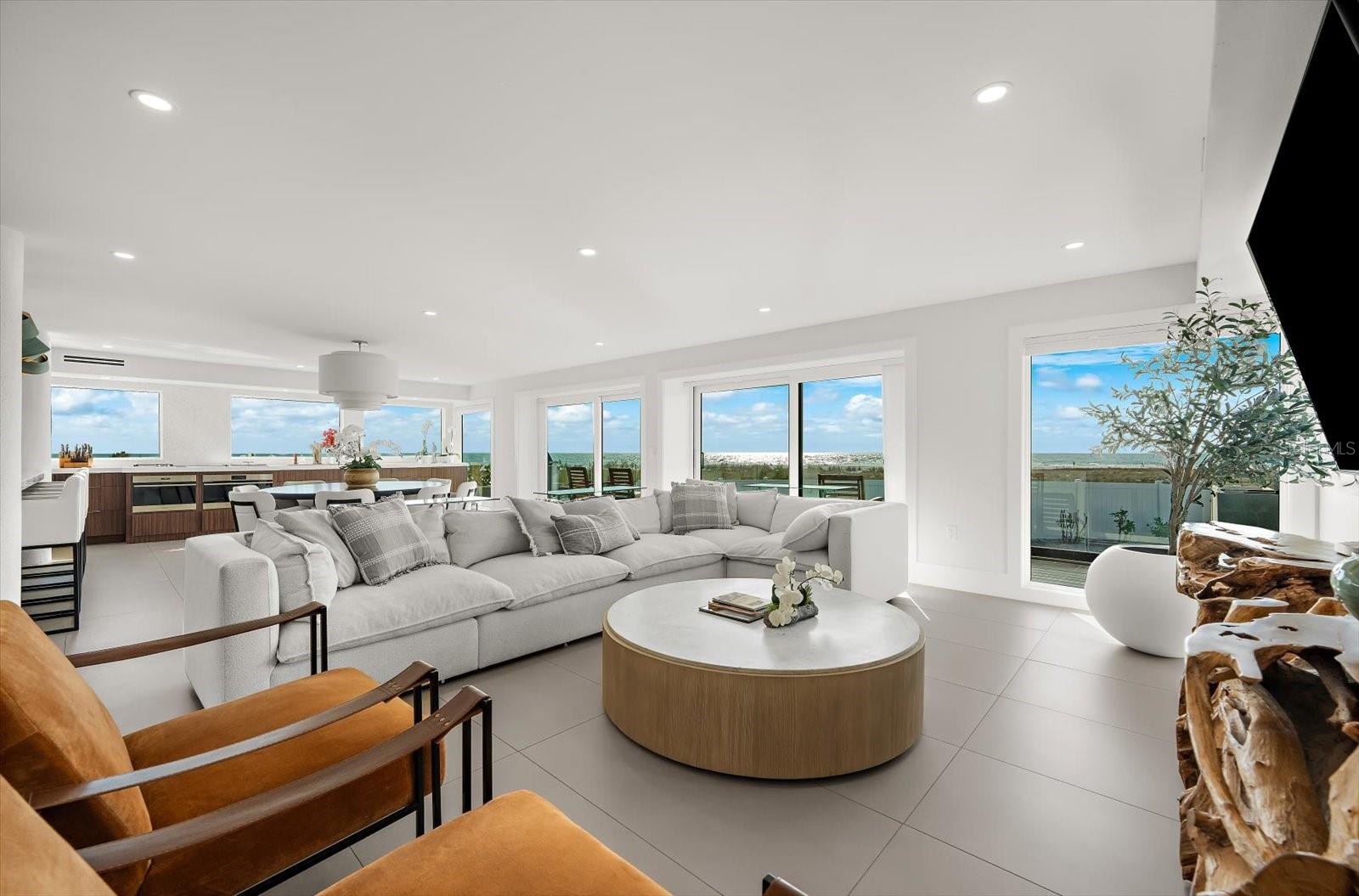 Image 49 of 90 For 811 Shore Drive