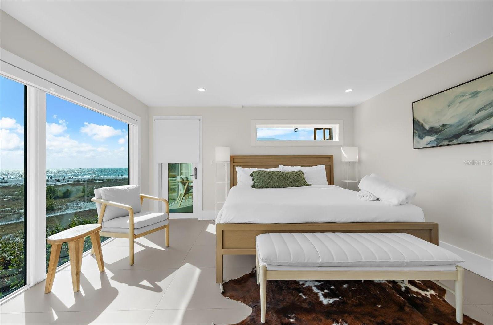 Image 53 of 90 For 811 Shore Drive