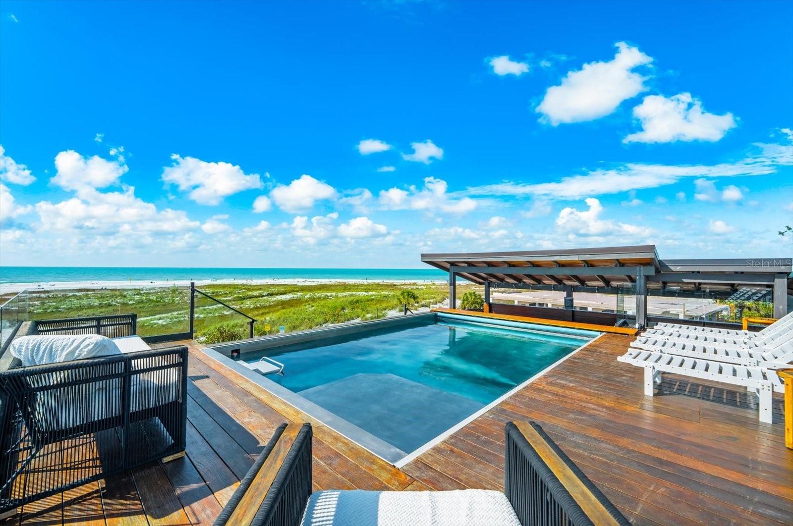 Image 79 of 90 For 811 Shore Drive