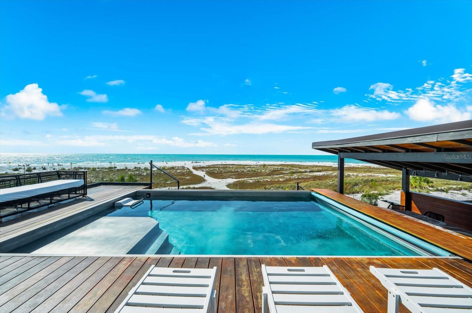 Image 81 of 90 For 811 Shore Drive